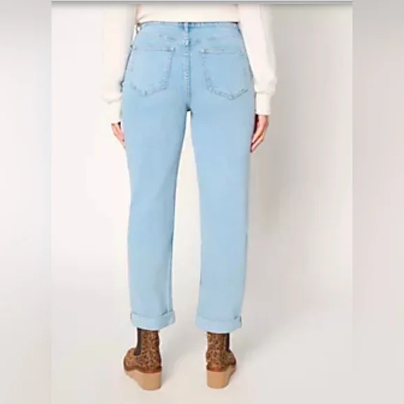 LOGO by Lori Goldstein Dark Blue Boyfriend Jeans. Size 10. NWT - Picture 8 of 9